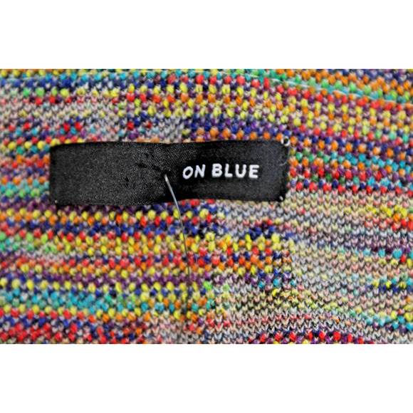 On Blue Sweater Vest Faux and Fringe Trim Accent Womens size S/M Beige Aztec - Picture 6 of 8